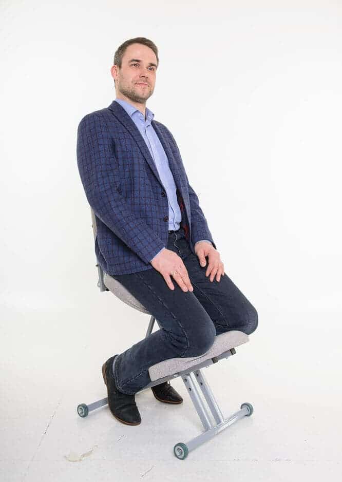 Фото ортопедического коленного стула16